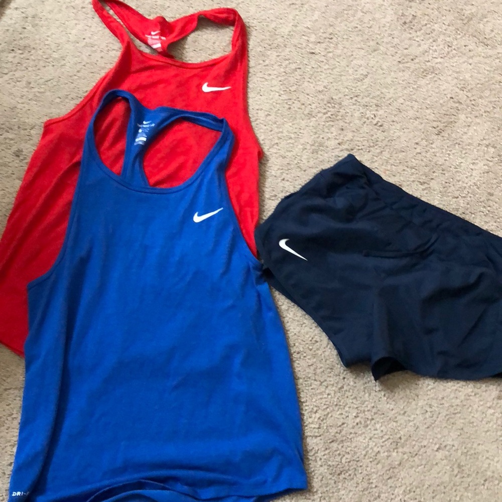 Nike workout clothes